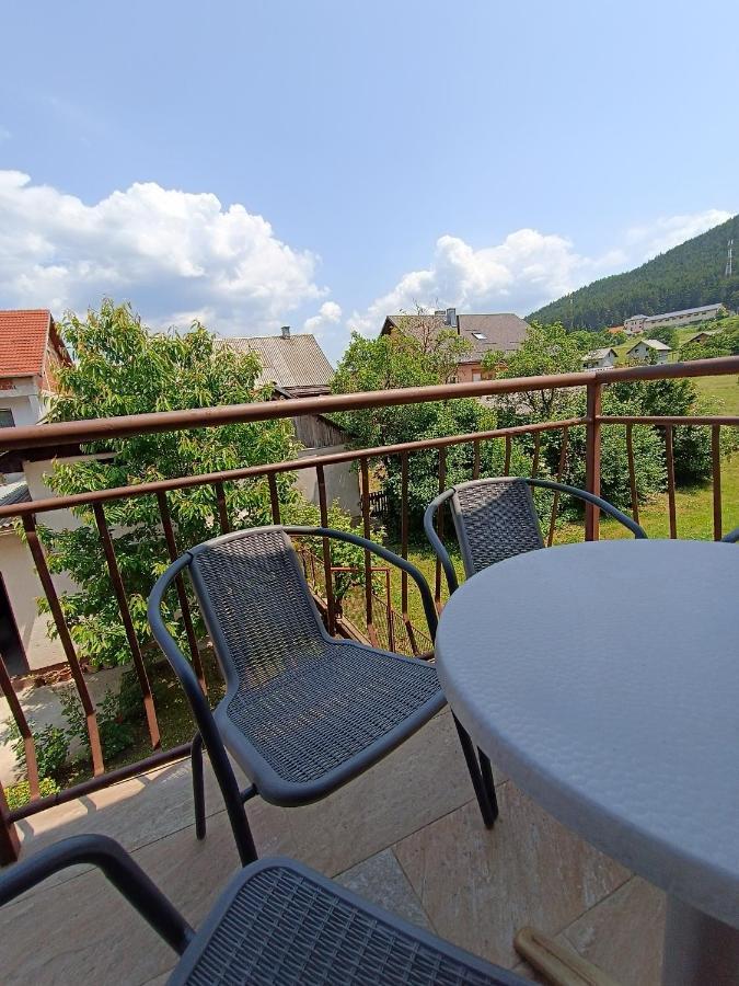 Apartment Hinic Vrhovine Экстерьер фото